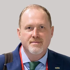 Игорь Комаров