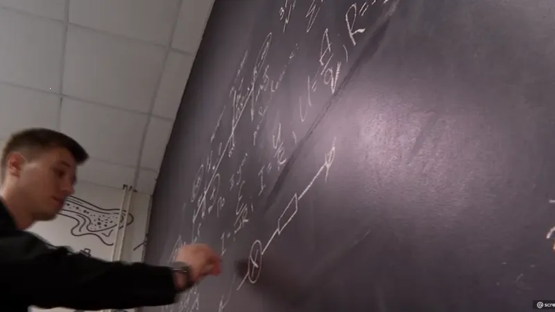 Осторожно, мошенники! От Бабарина Ярослава Николаевича, учителя физики ГБОУ «Брянский городской лицей №1 имени А.С.Пушкина»