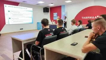 Встреча с молодежью в рамках IX этапа «Безопасность денег в цифровой среде» Всероссийской эстафеты «Мои финансы»