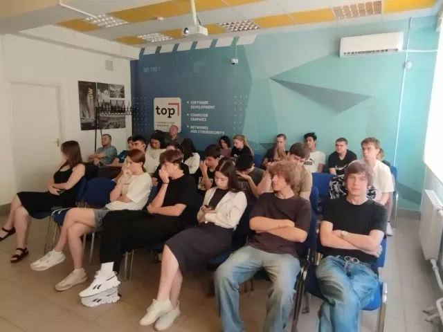 Открытое занятие для студентов "День ответственного заимствования"